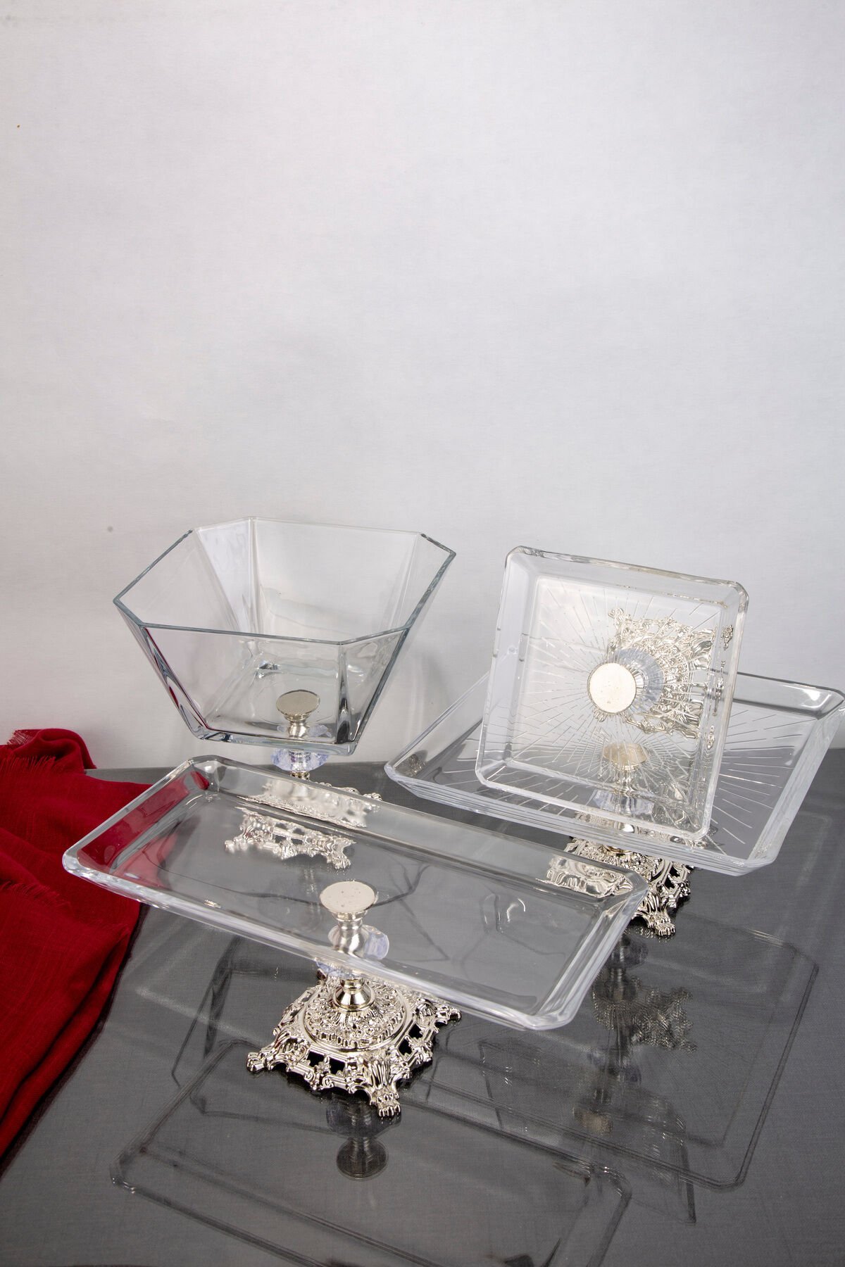 GÜMÜŞ Detaylı Metal ayak 4 parça sunum seti