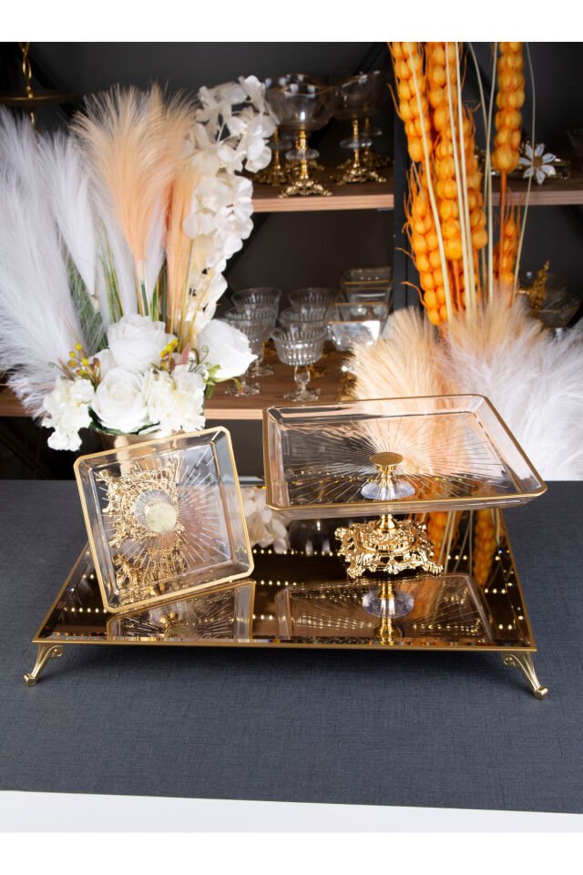 GOLD DETAYLI METAL AYAKLI MADLEN 2 BOY KARE SERVİS SUNUM TABAĞI 2 PARÇA
