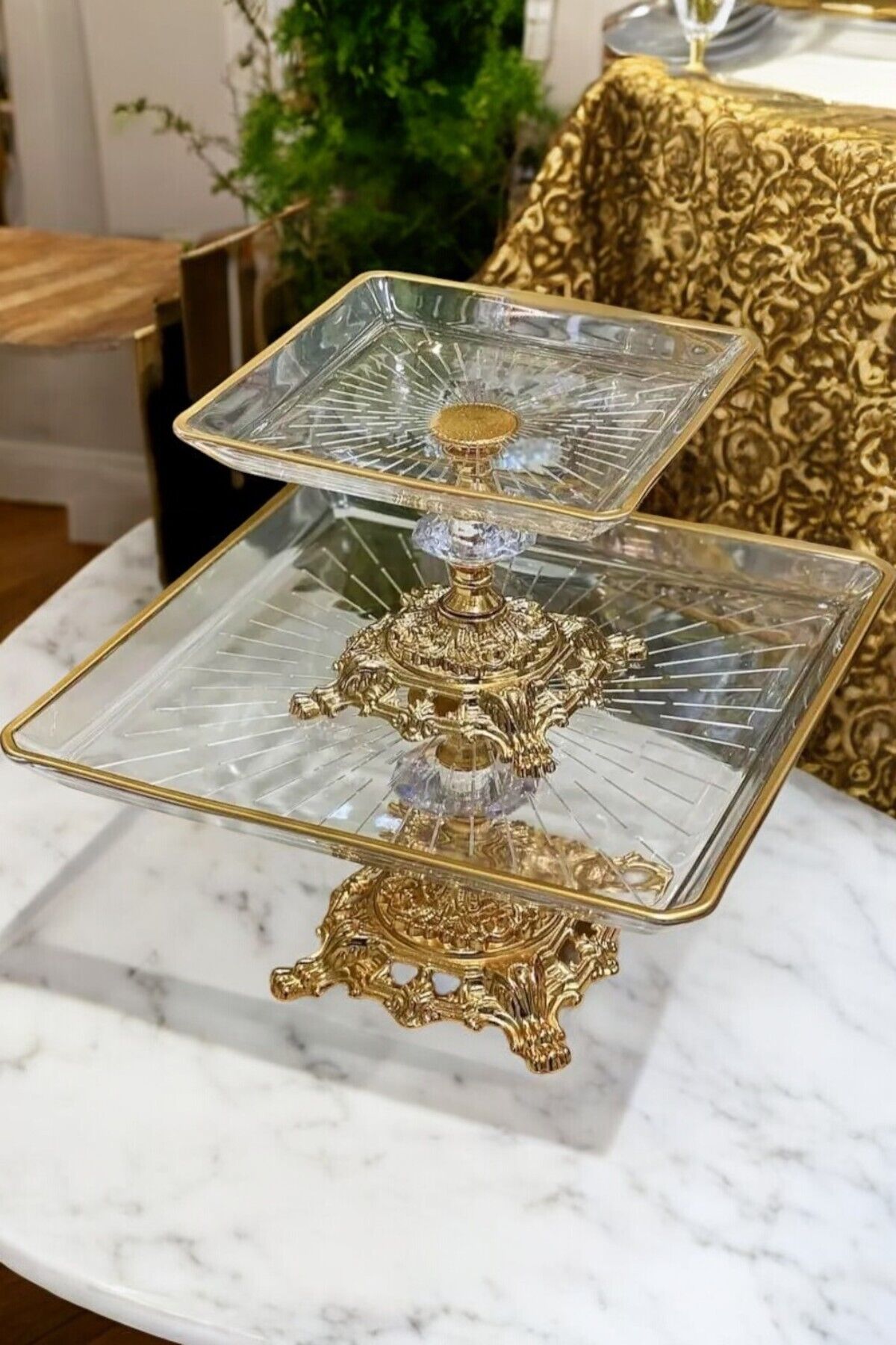 2 Li Kare Döküm Ayaklı Pasta Sunumluk Kurabiyelik