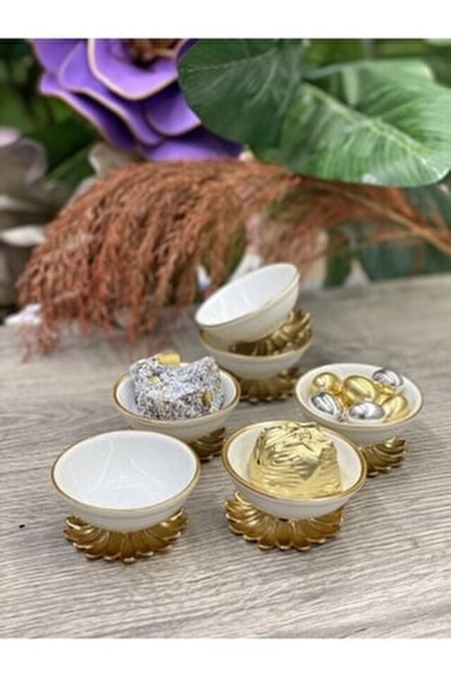 4'lü Metal Ayaklı Mini Porselen Lokumluk