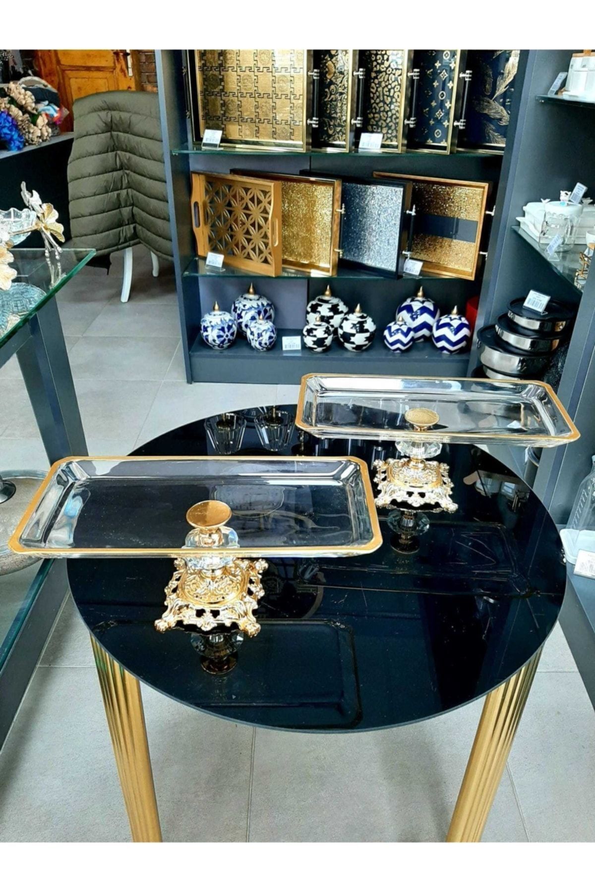 Avangard 2 Adet Döküm Ayak Kristalli Gold Yaldızlı Sunumluk Muhteşem Ürün