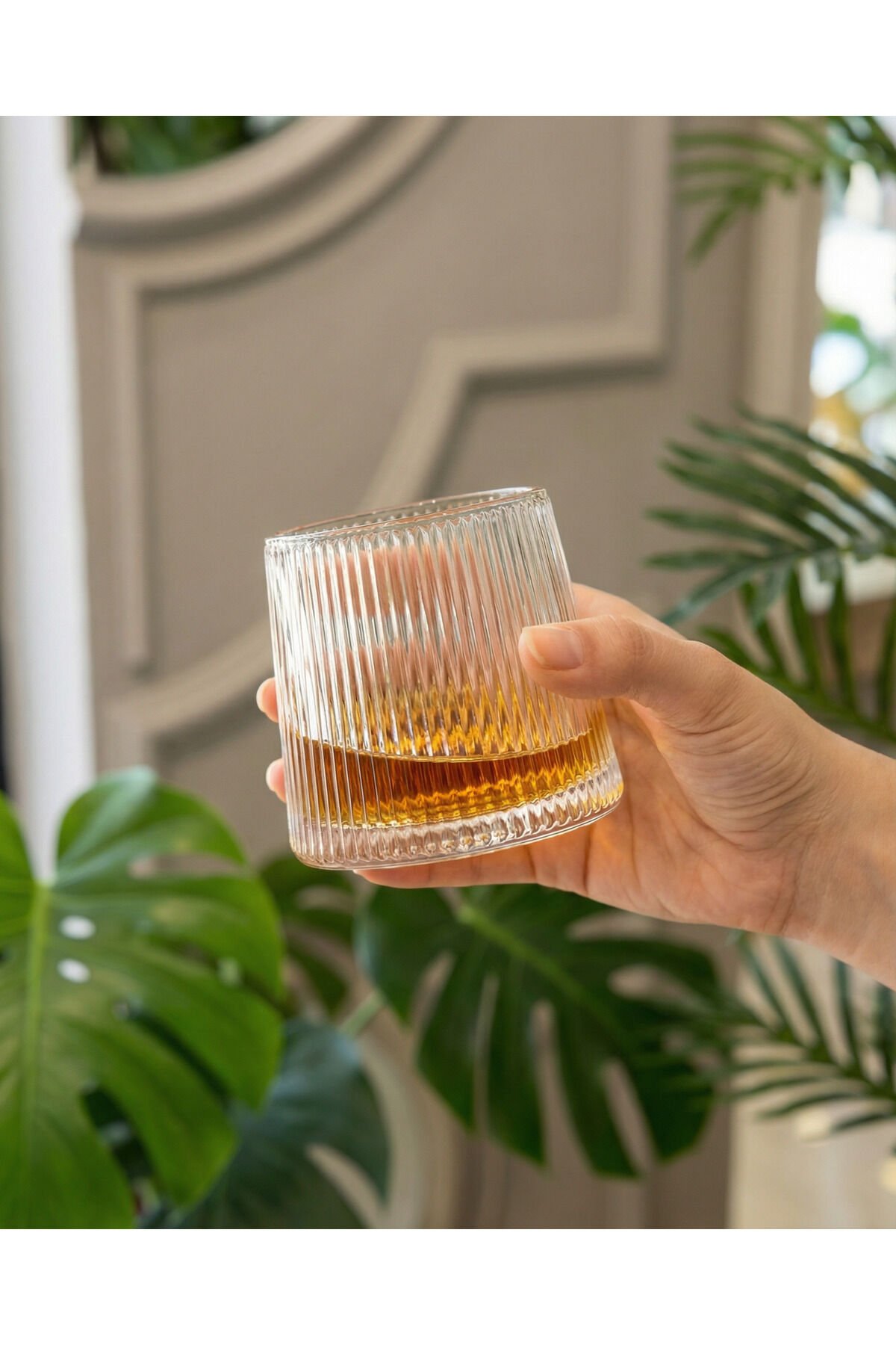 6’lı Kristal Desenli Döner Tabanlı Eğimli Viski Bardak Seti Şeffaf Cam Lux Tasarım