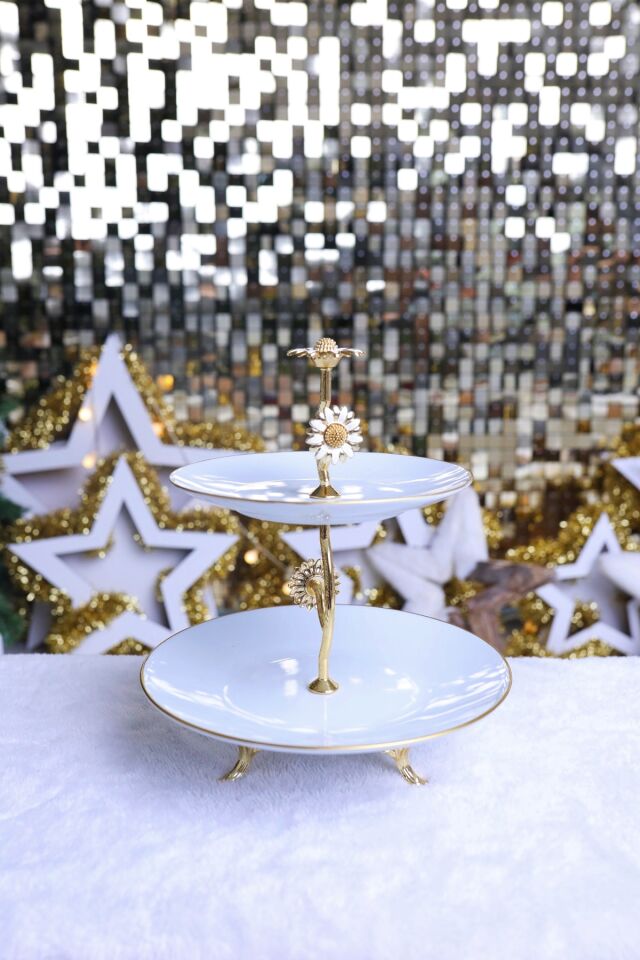 Metal Ayaklı Yaldızlı Katlı Porselen Sunumluk Kurabiyelik Şekerlik