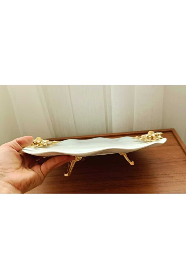 Metal Ayaklı Papatyalı Semazen Porselen Pasta Sunumluk Kurabiyelik