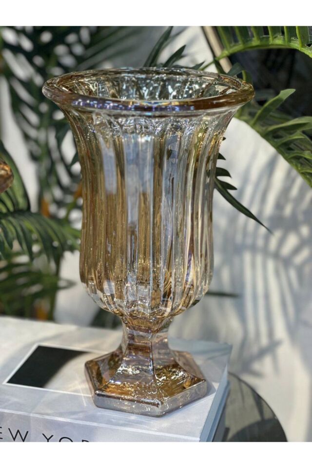 Lüks Füme & Gold Cam Dekoratif Vazo – Modern Masa Üstü Ev Aksesuarı