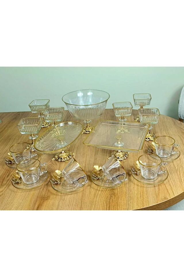 Paşabahçe Gold Detaylı Metal Ayaklı Sunum ve Servis Seti Pasta,Magnolia,Çay Seti,Kurabiyelik