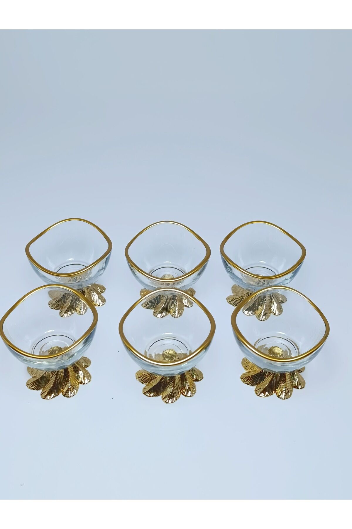 6'lı metal ayaklı gold lokumluk reçellik