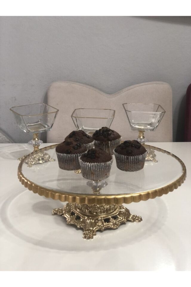 Avangard Gümüş Döküm Ayaklı Yuvarlak Pasta Standı Muhteşem Sunumluk Gold