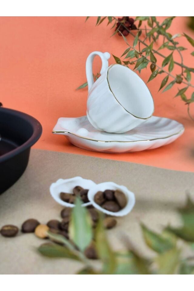 6 Kişilik Porselen Türk Kahve Fincan Takımı–İstiridye Desenli Tabak–Gerçek Altın Yaldızlı Altın 2 Li