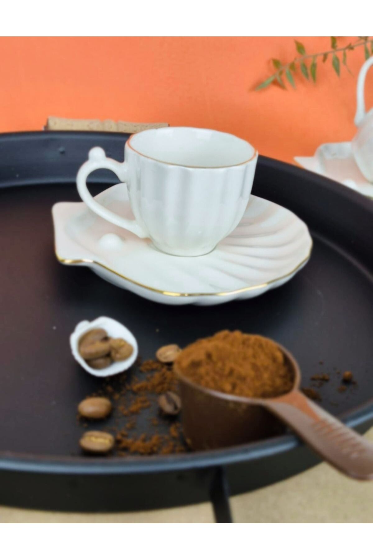 6 Kişilik Porselen Türk Kahve Fincan Takımı–İstiridye Desenli Tabak–Gerçek Altın Yaldızlı Altın 2 Li