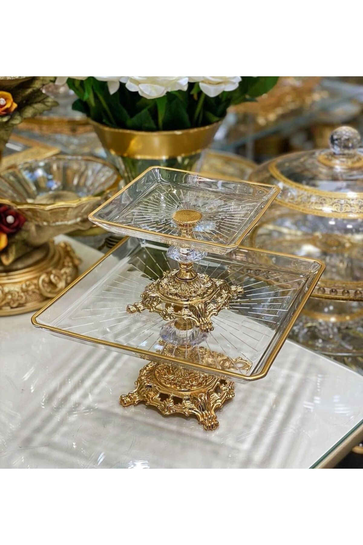 Paşabahçe Gümüş 2 Li Kare Döküm Ayaklı Pasta Sunumluk Kurabiyelik Gold