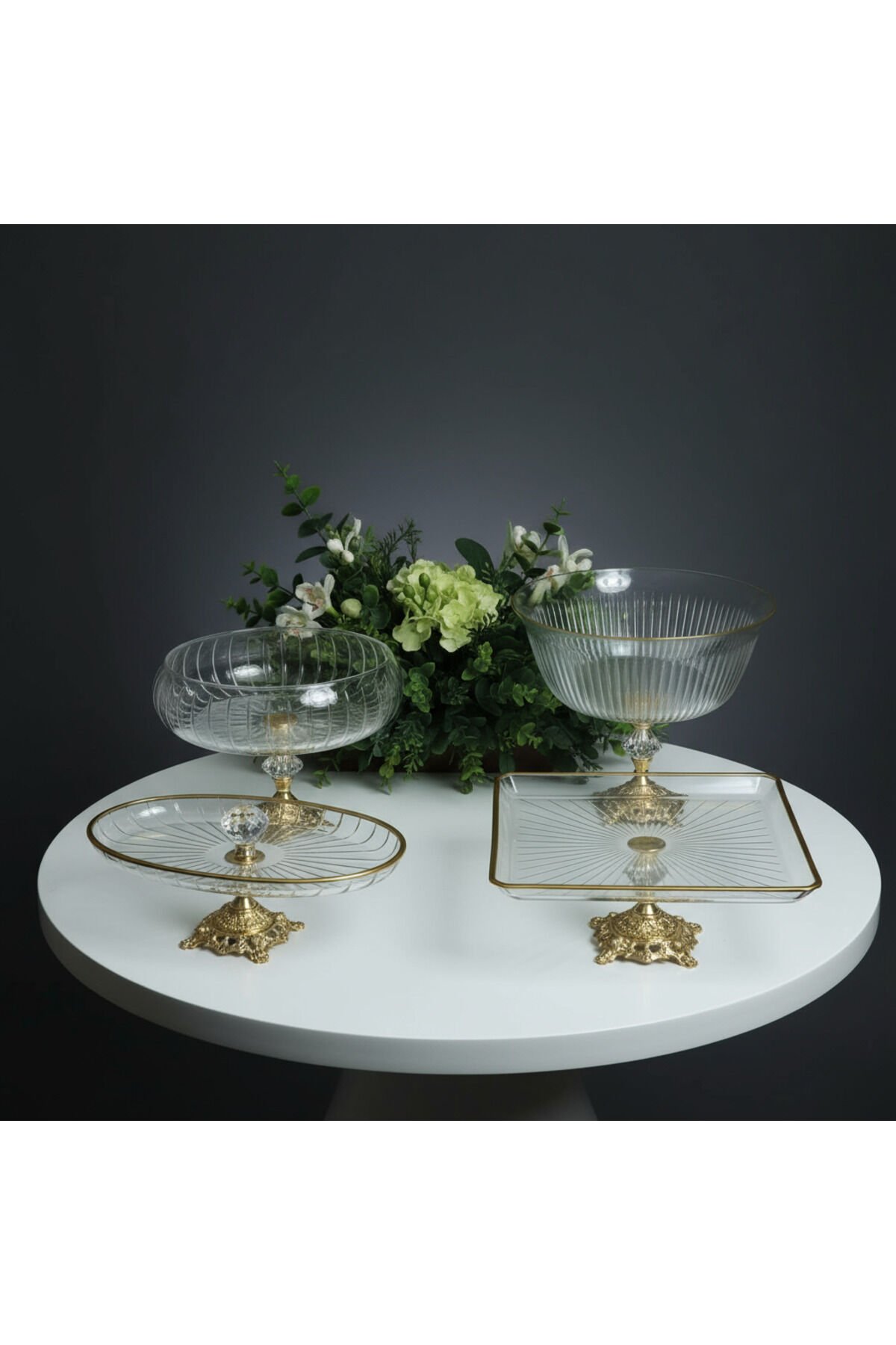 Gold Detaylı Metal ayak 4 parça sunum ve servis seti Gold
