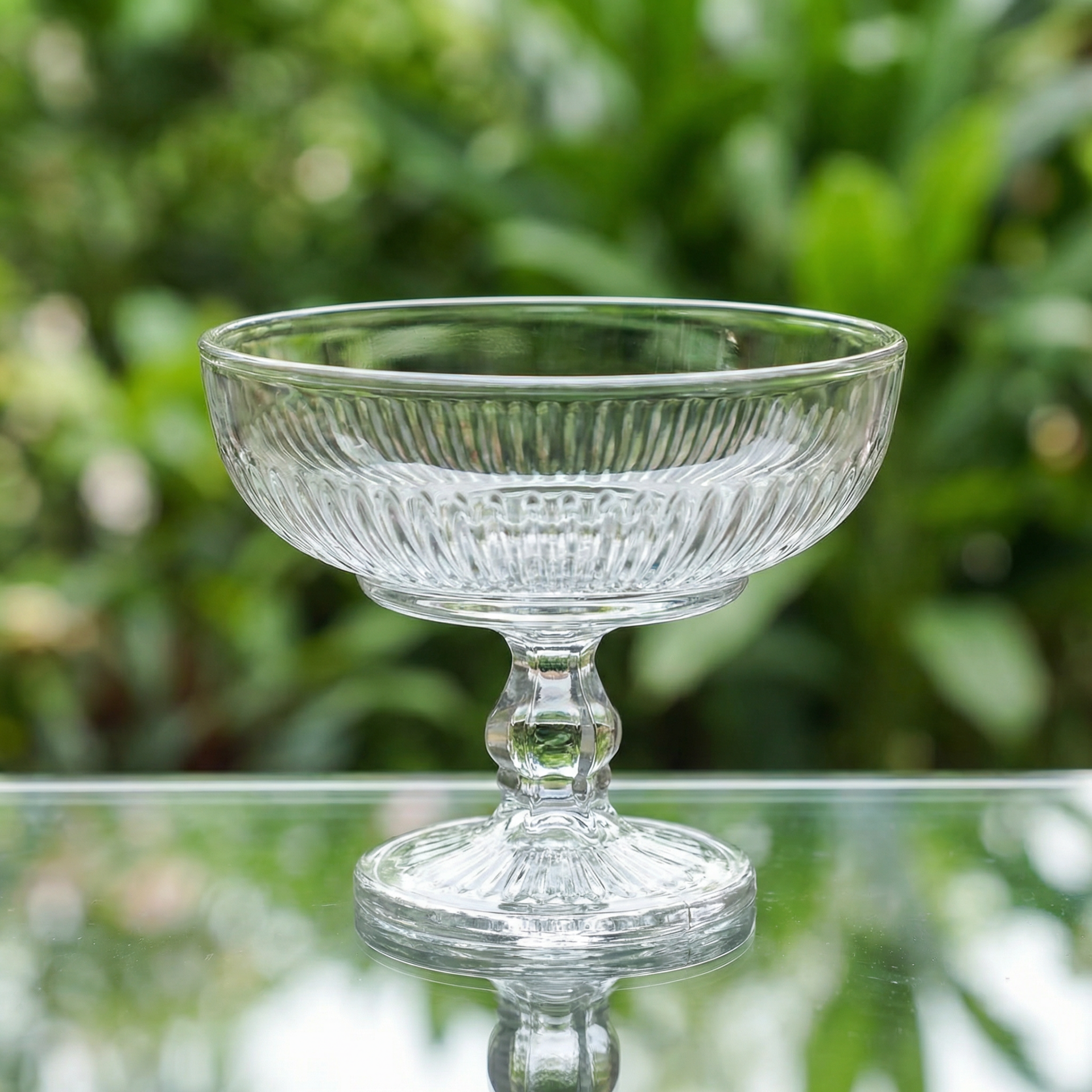 Cam Ayaklı Dondurmalık & Tatlı Kasesi 17 cm | Yaldızlı / Sade Sunum Kasesi | Magnolia Kup, Meyvelik(Kopya)