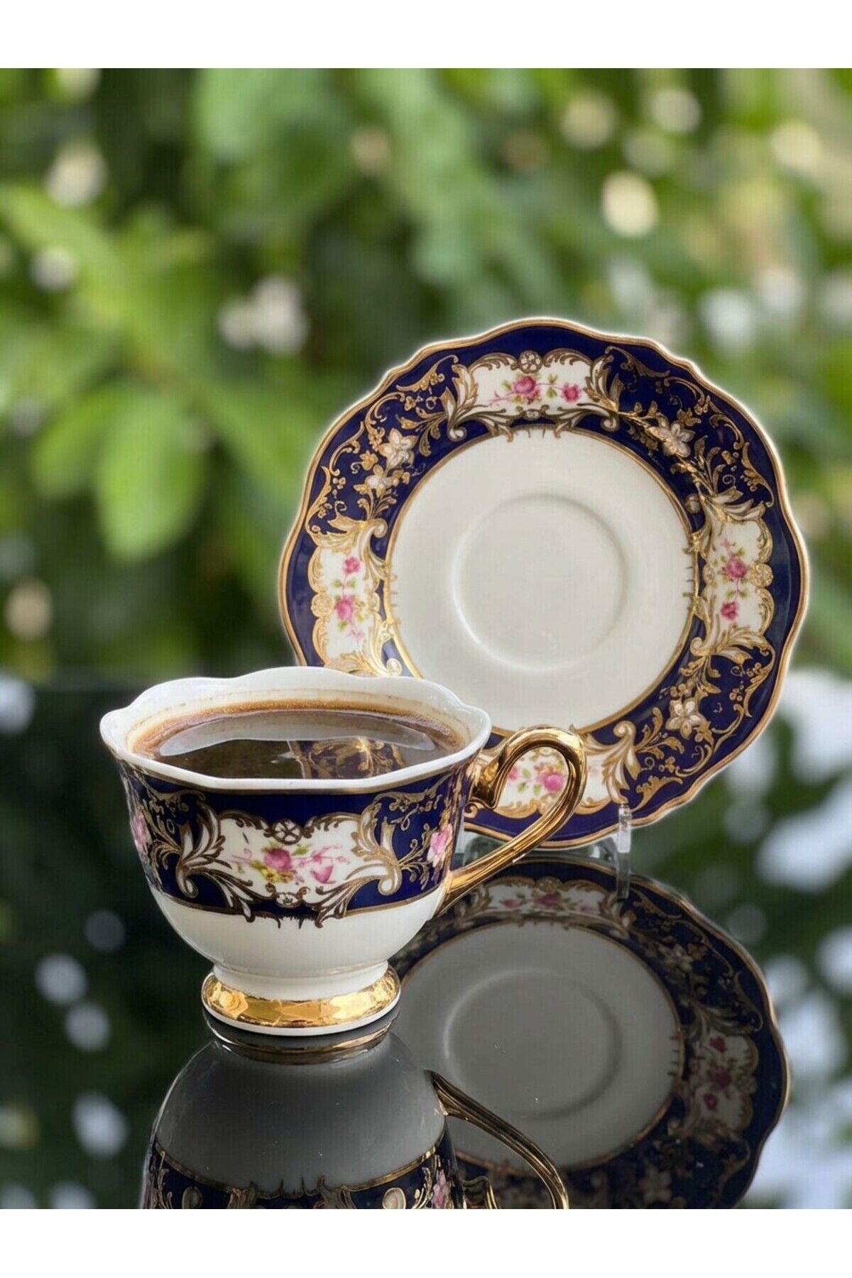Victoria 24K Altın İşlemeli 6 Kişilik Porselen Fincan Seti Takımı Model3