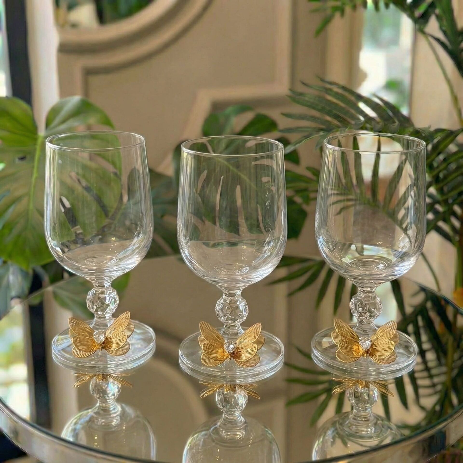 6’lı İnci/Çiçek Detaylı Gold Metal Süslemeli Ayaklı Cam Kahve Yani Kadeh Seti – Şık Sunum Bardakları Kelebekli