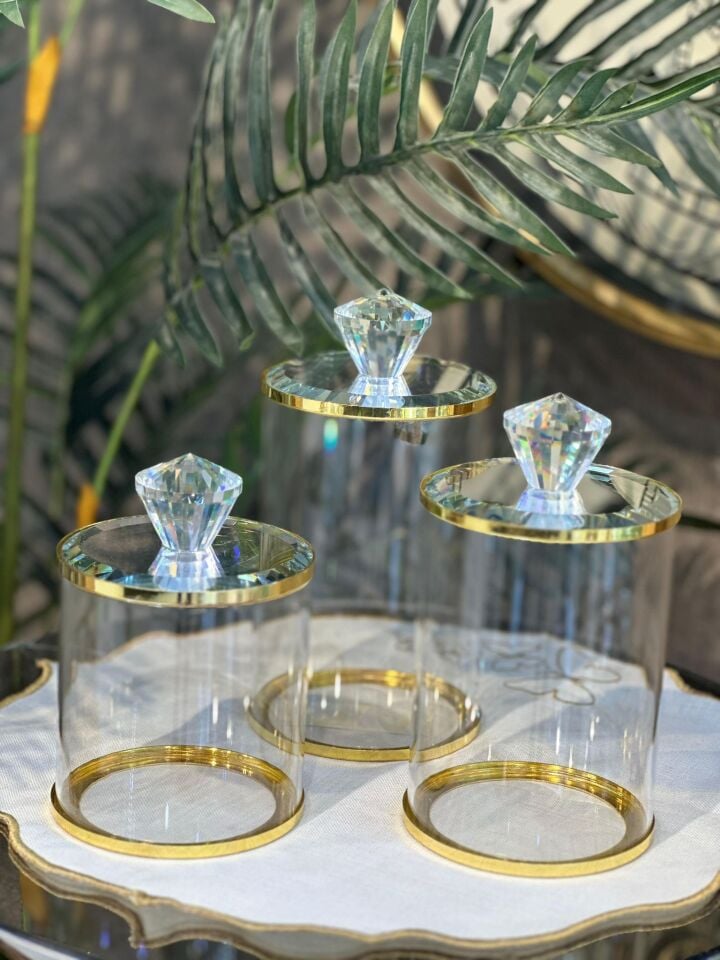 Gold Detaylı Kristal Kapaklı Cam Kavanoz Seti – 3’lü Lüks Çok Amaçlı Gold