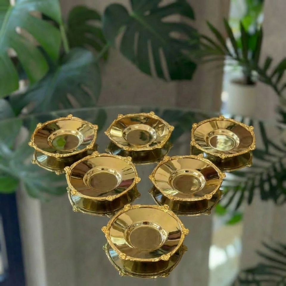 Gold - Gümüş  Dekoratif Çerçeveli 6’lı Metal Çay Tabağı Seti – Lüks Çay Sunum Tabağı