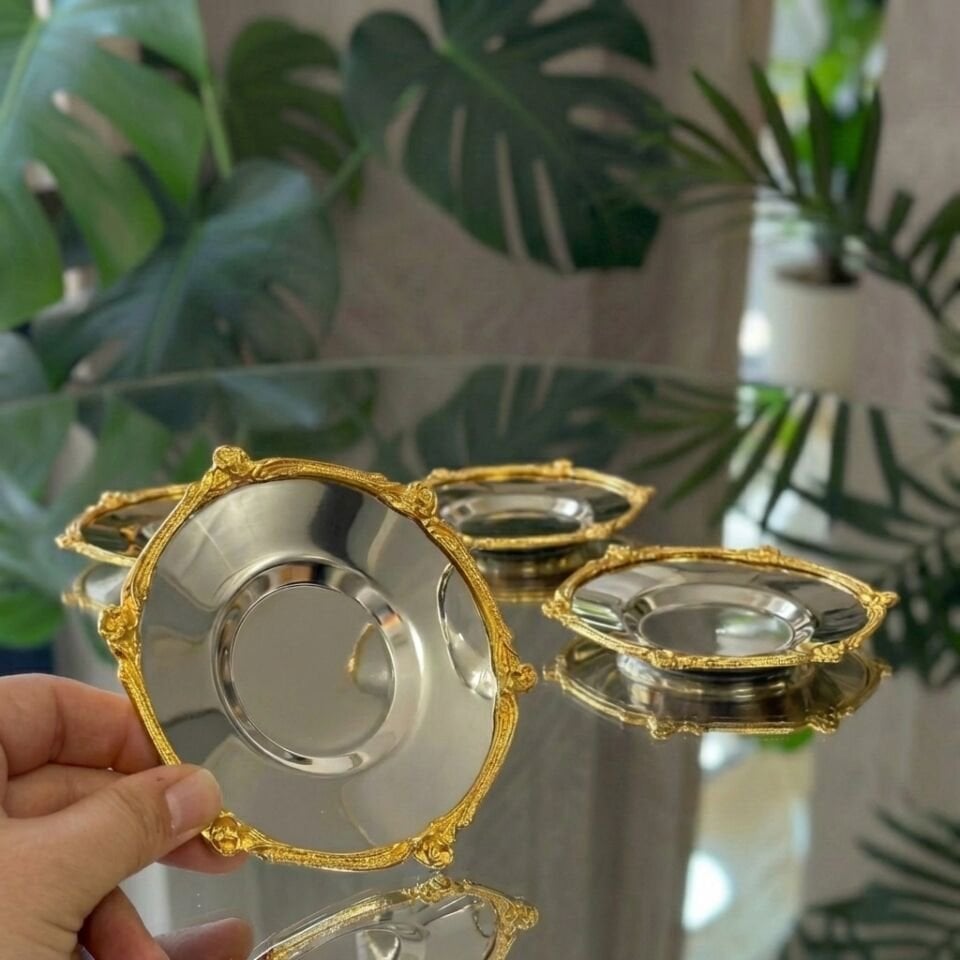 Gold - Gümüş  Dekoratif Çerçeveli 6’lı Metal Çay Tabağı Seti – Lüks Çay Sunum Tabağı